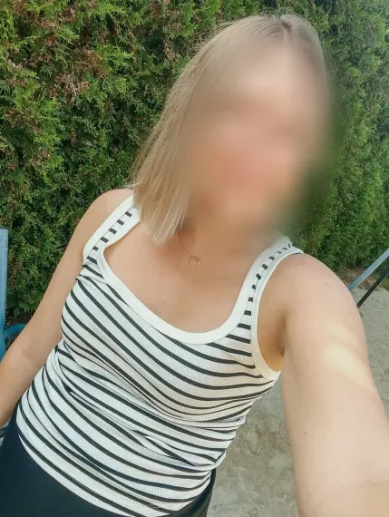 Alina, 37