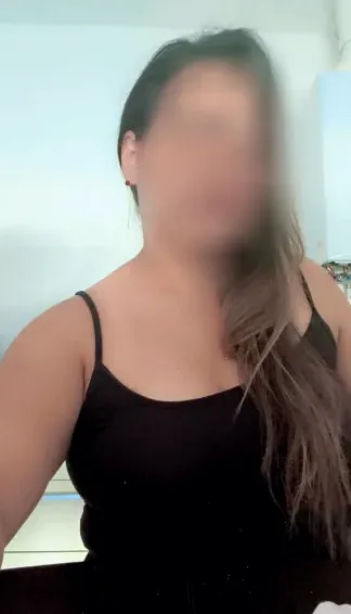Celina, 39