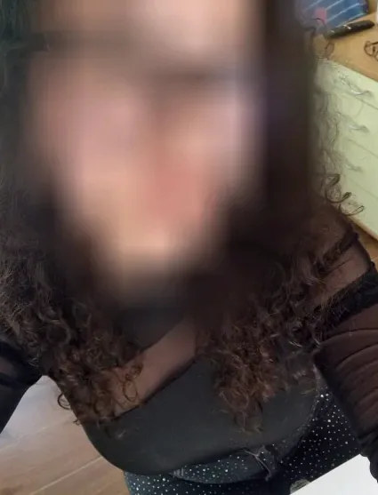 Chiara, 24