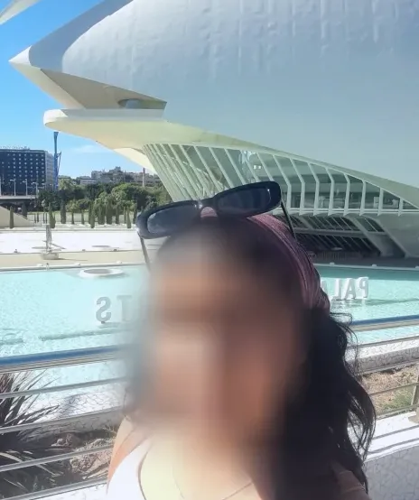 Elisa, 25