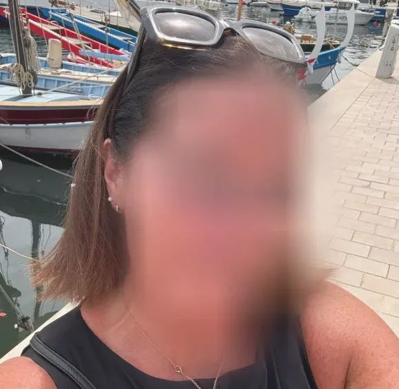 Emily, 32