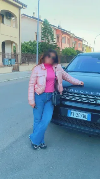 Jacqueline, 36
