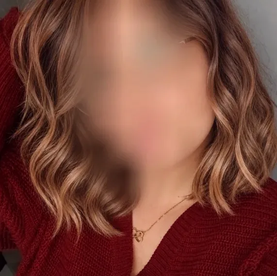 Jana, 21