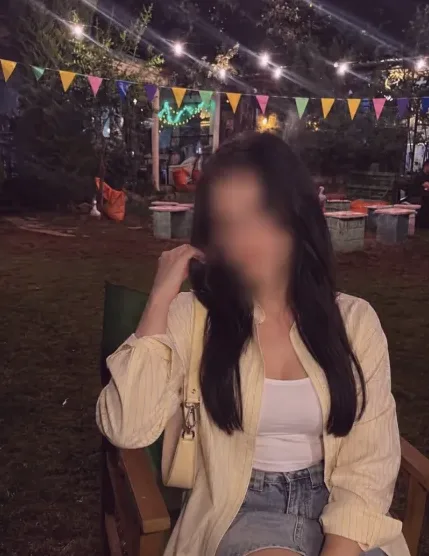 Jana, 24