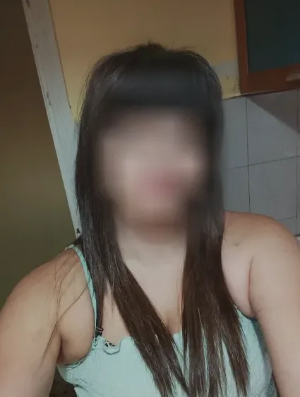 Katrin, 37