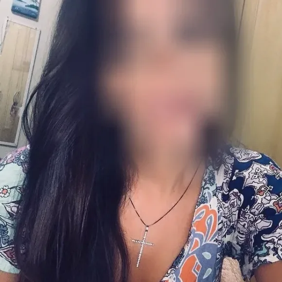 Katrin, 38