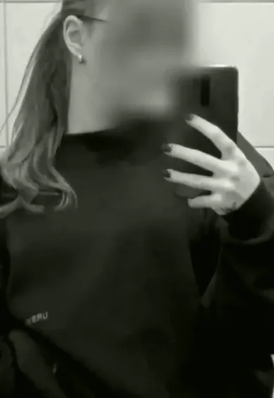Mira, 19