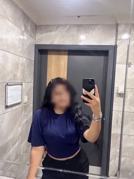 Mira, 20
