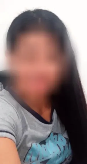 Nadja, 39