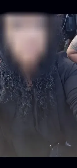 Simone, 39