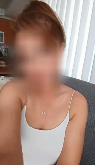 Sophie, 39